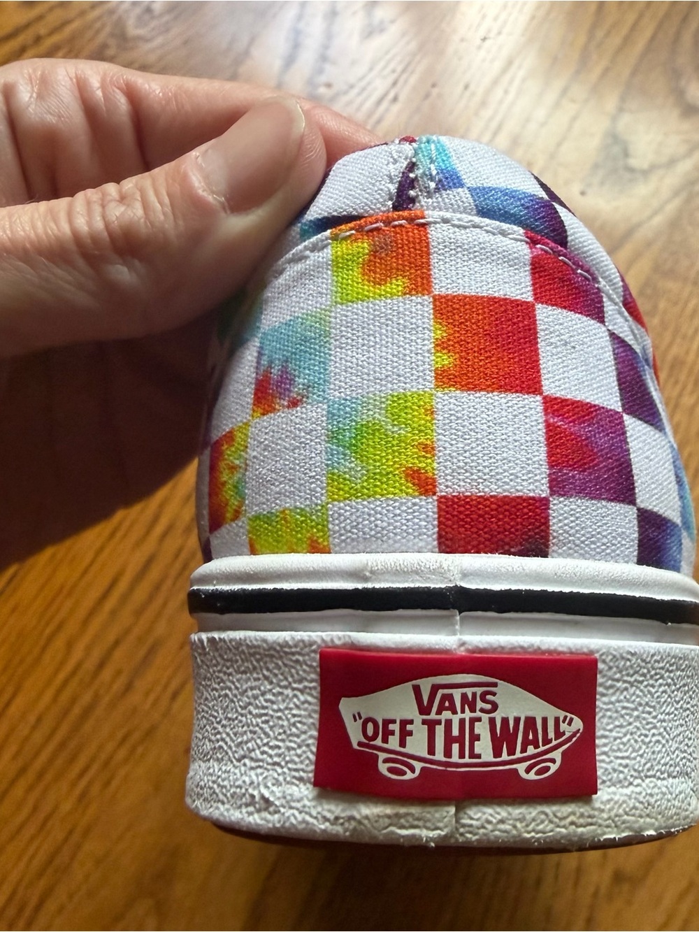 Vans Era ComfyCush Tie-Dye Checkerboard Rainbow Sneakers Women’s 7.0 Men’s 5.5 - Picture 6 of 13